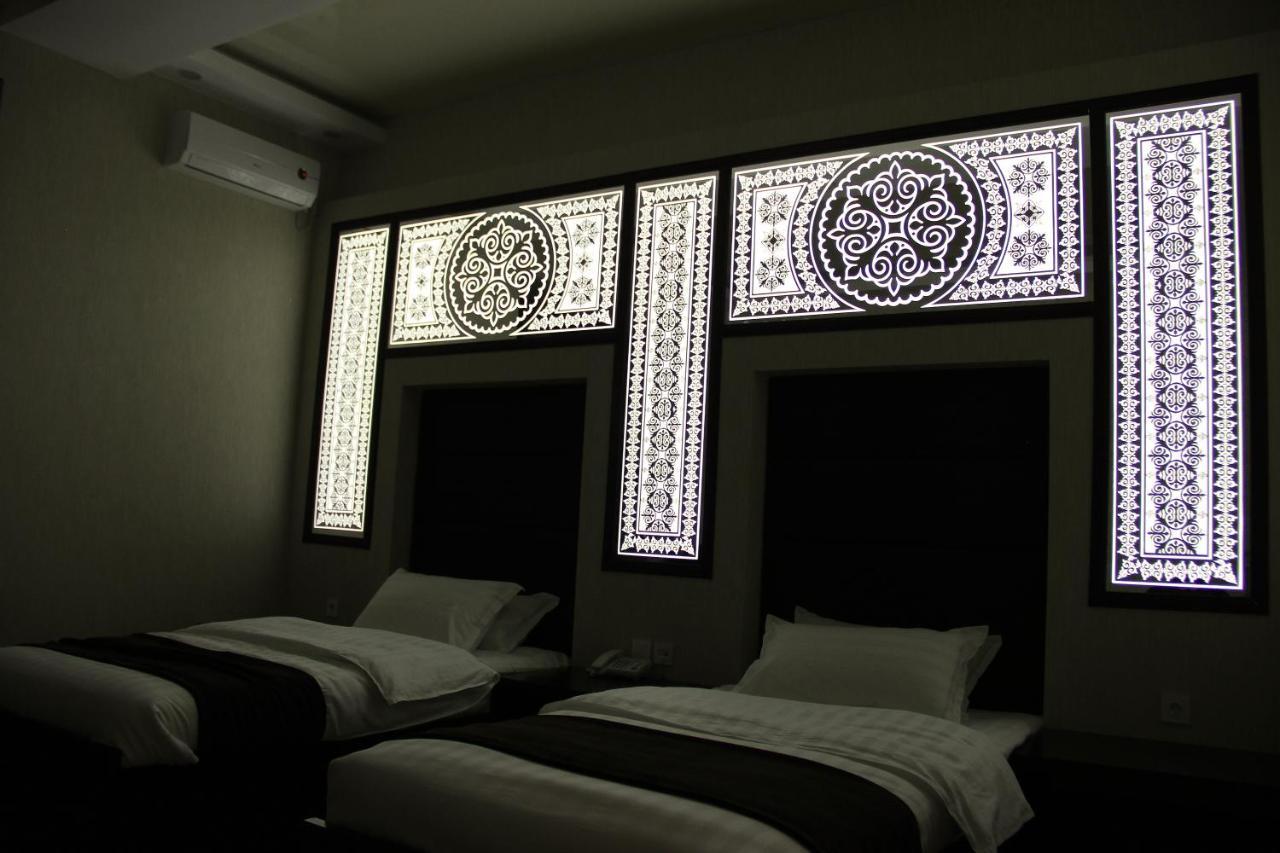 Safir Business Hotel O Душанбе Экстерьер фото